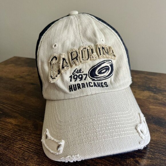 NHL Other - NHL| Carolina Hurricanes Cream Old Time Hockey Loge Collection O/S Cap